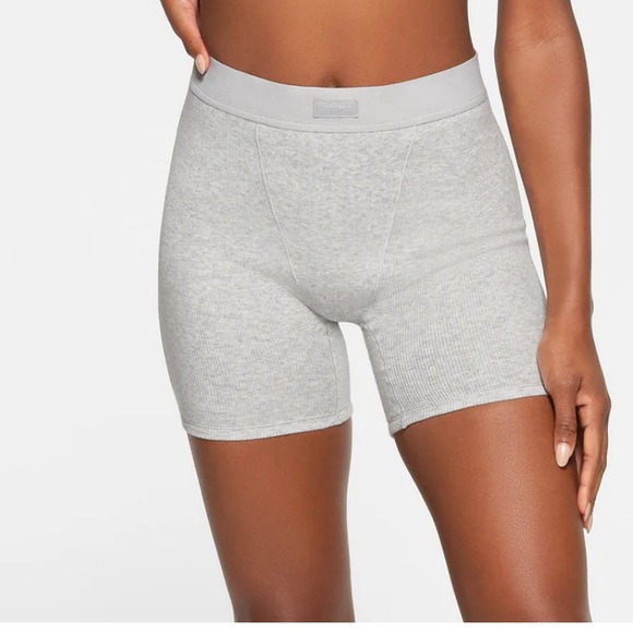 Skims Cotton Ribbed Boxers - Picture 2 of 6